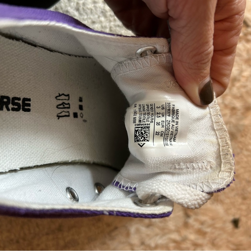 Converse Chuck Taylor Low-Top Sneakers - Electric Purple - Picture 8 of 8